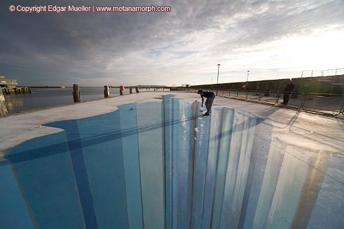 L'Age de Glace, anamorphose sur rue par Edgar Müller