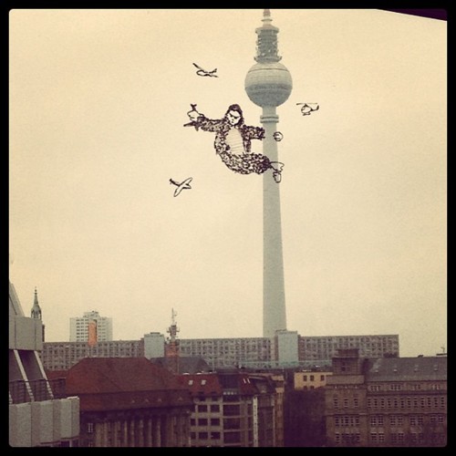 Oh NO! King Kong invaded Berlin!